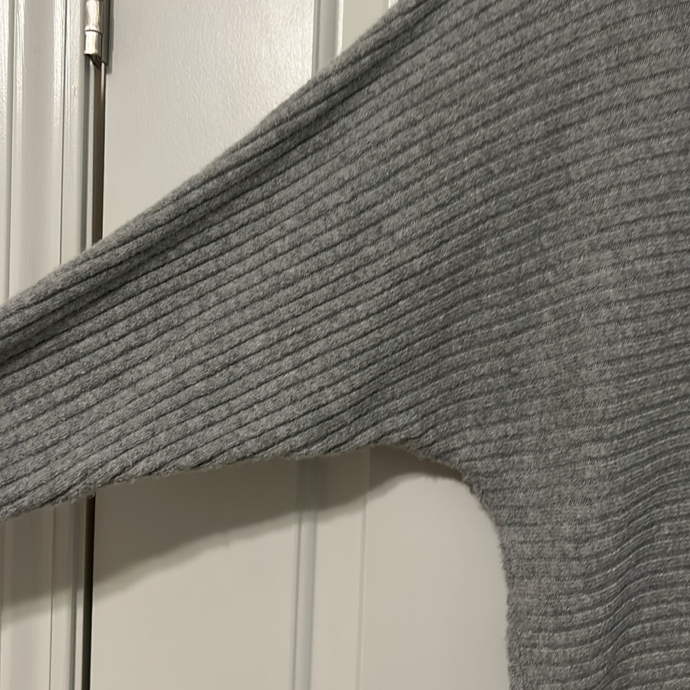 Pink Rose Ribbed Sweater - Picture 2 of 5